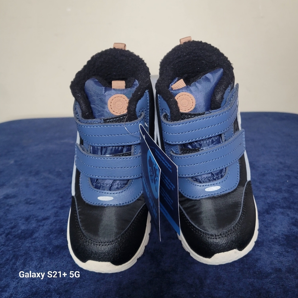 Stride Rite Made2Play Shay - Picture 2 of 4